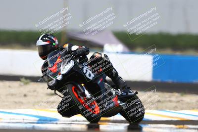 media/Jun-07-2025-TrackDaz (Sat) [[4413525952]]/A Group/1pm (Turn 1)/